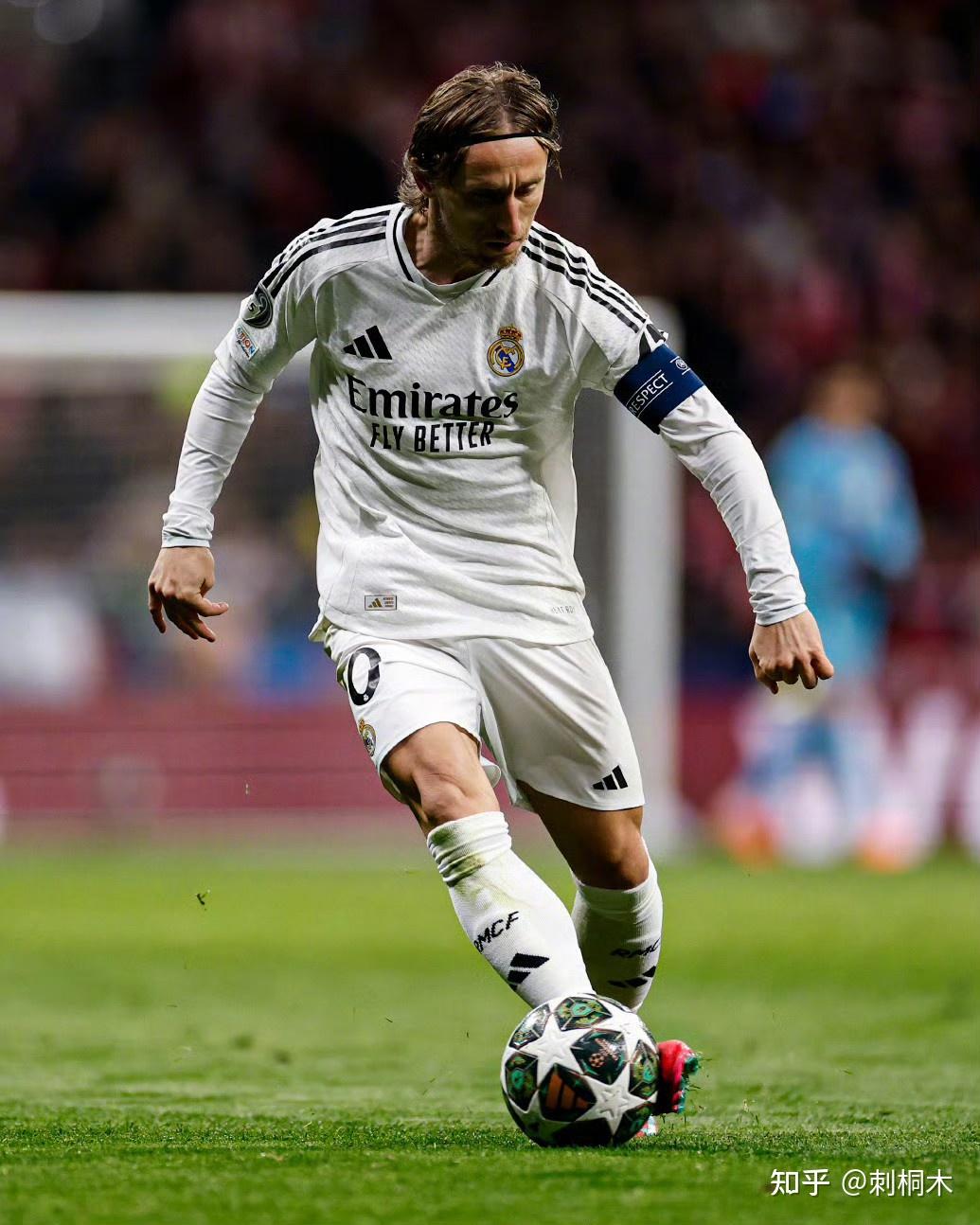 德塞利心目中的最佳11人，真是BIG胆，竟然无“公认”足坛第一人